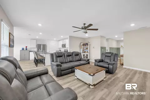 Entry Way - 24184 Rieger Dr, Elberta, AL 36530 photo 5 of 8