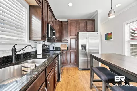Kitchen - 12107 Gateway Dr, Elberta, AL 36530 photo 4 of 4
