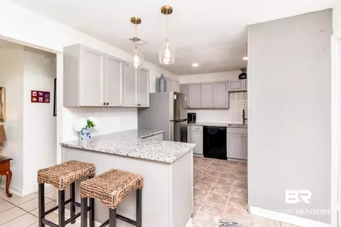 4118 Latimer Ln, Mobile, AL 36609 photo 10