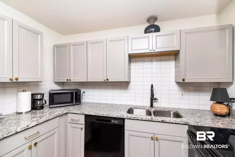 4118 Latimer Ln, Mobile, AL 36609 photo 12