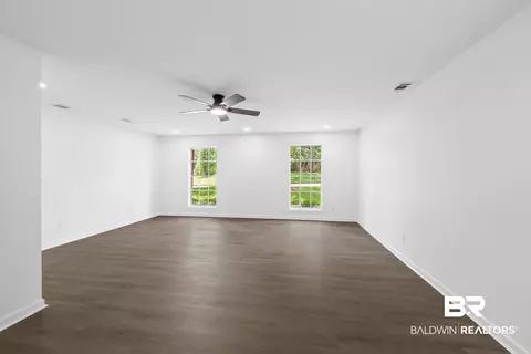 Living - 3109 Grishilde Dr, Mobile, AL 36693 photo 4 of 4