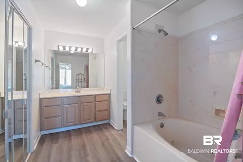 Bath - 3200 Loop Rd #96, Orange Beach, AL 36561 photo 1 of 2