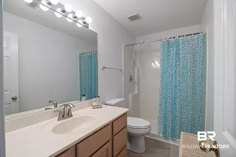 Bath - 3200 Loop Rd #96, Orange Beach, AL 36561 photo 2 of 2
