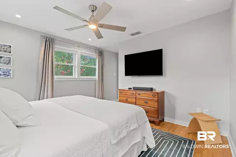 Bedroom - 637 Chelsea Dr, Mobile, AL 36608 photo 2 of 8