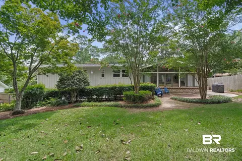 Exterior - 637 Chelsea Dr, Mobile, AL 36608 photo 4 of 4