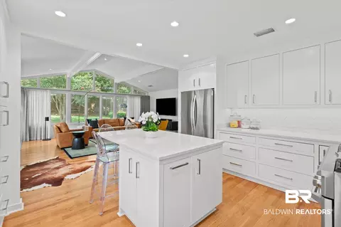 Kitchen - 637 Chelsea Dr, Mobile, AL 36608 photo 4 of 4