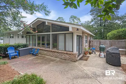 Exterior - 637 Chelsea Dr, Mobile, AL 36608 photo 1 of 4