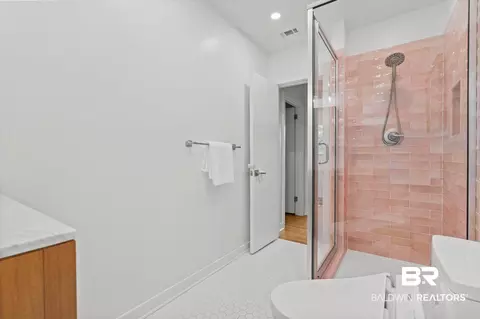 Bath - 637 Chelsea Dr, Mobile, AL 36608 photo 4 of 4
