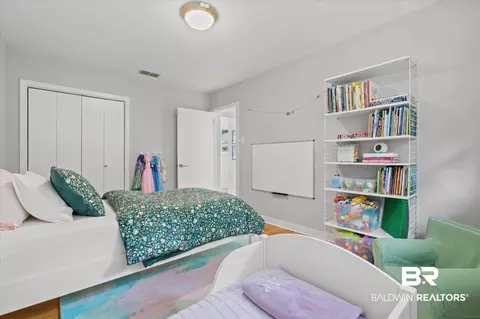 Bedroom - 637 Chelsea Dr, Mobile, AL 36608 photo 4 of 8