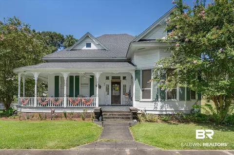 605 Hand Ave, Bay Minette, AL 36507