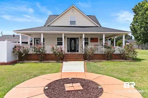 90 Eastwood Dr, Monroeville, AL 36460