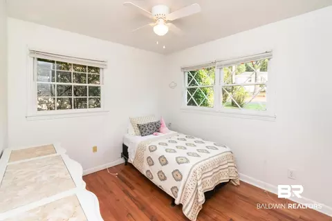 Bedroom - 5420 Lusann Dr, Mobile, AL 36608 photo 2 of 2