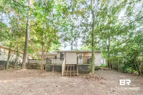 Exterior - 5420 Lusann Dr, Mobile, AL 36608 photo 8 of 8