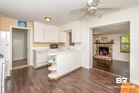 Kitchen - 5420 Lusann Dr, Mobile, AL 36608 photo 1 of 4