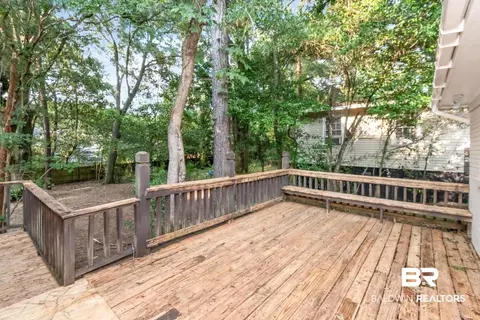Exterior - 5420 Lusann Dr, Mobile, AL 36608 photo 5 of 8