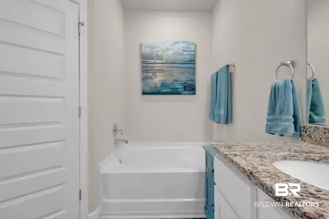 Bath - 9434 Eiland Dr, Foley, AL 36535 photo 2 of 3