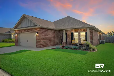 Exterior - 9434 Eiland Dr, Foley, AL 36535 photo 3 of 10