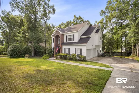 Exterior - 161 Lakeview Loop, Daphne, AL 36526 photo 2 of 7