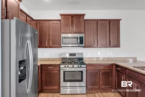Kitchen - 24321 Alydar Loop, Daphne, AL 36526 photo 3 of 4