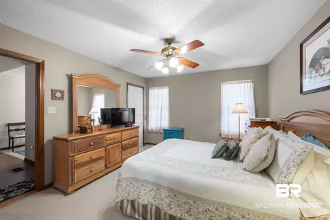 Bedroom - 12772 Ward Rd, Stapleton, AL 36578 photo 3 of 4