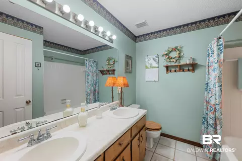 Bath - 12772 Ward Rd, Stapleton, AL 36578 photo 4 of 4