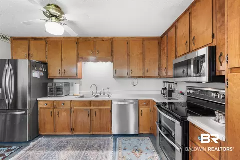 Kitchen - 12772 Ward Rd, Stapleton, AL 36578 photo 2 of 2