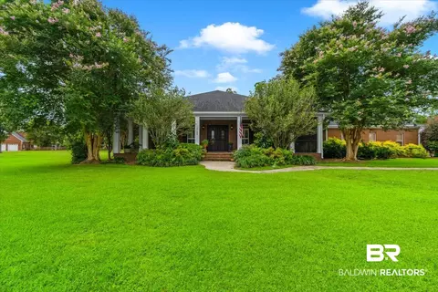 13180 Dominion Dr, Fairhope, AL 36532