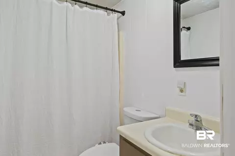 Bath - 12457 Raymond Melton Rd, Stapleton, AL 36578 photo 1 of 2