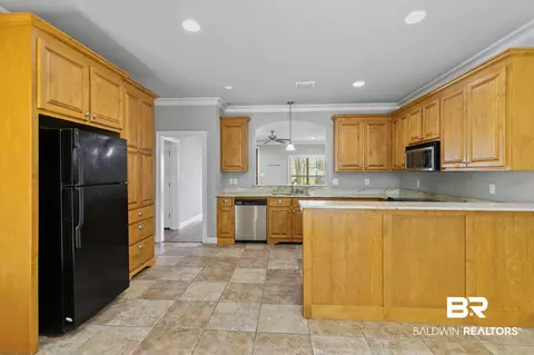 Kitchen - 9338 Sanibel Loop, Daphne, AL 36526 photo 2 of 2