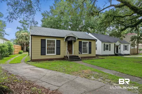 Exterior - 122 Florence Pl, Mobile, AL 36607 photo 4 of 4