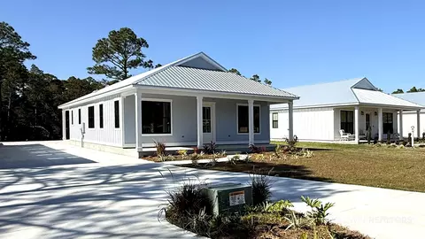 1965 Middle Brigadoon Trl, Gulf Shores, AL 36542