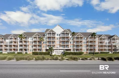 572 E Beach Blvd #P3, Gulf Shores, AL 36542