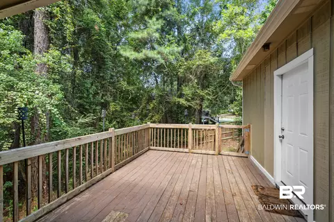 Exterior - 124 Montclair Pl, Daphne, AL 36526 photo 4 of 10