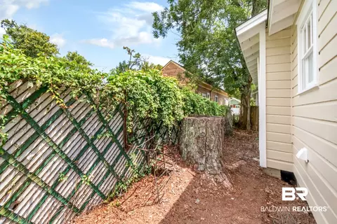 Exterior - 359 Chatham St, Mobile, AL 36604 photo 6 of 6