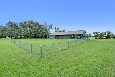 Exterior - 26943 Frank Rd, Elberta, AL 36530 photo 16 of 21