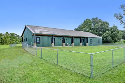 Exterior - 26943 Frank Rd, Elberta, AL 36530 photo 19 of 21