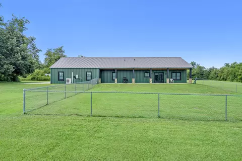 Exterior - 26943 Frank Rd, Elberta, AL 36530 photo 17 of 21