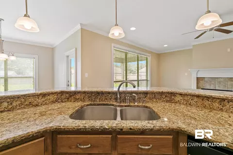 Kitchen - 9537 Sanibel Loop, Daphne, AL 36526 photo 4 of 4