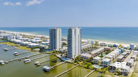 1940 W Beach Blvd #301, Gulf Shores, AL 36542