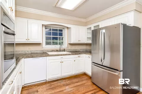 Kitchen - 230 Cache Cir, Chickasaw, AL 36611 photo 2 of 3