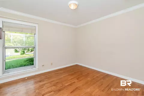 Bedroom - 230 Cache Cir, Chickasaw, AL 36611 photo 3 of 4