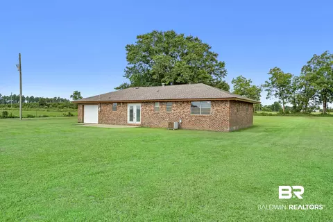 Exterior - 15850 Boros Rd, Elberta, AL 36530 photo 10 of 13