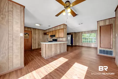 Living - 15850 Boros Rd, Elberta, AL 36530 photo 5 of 5