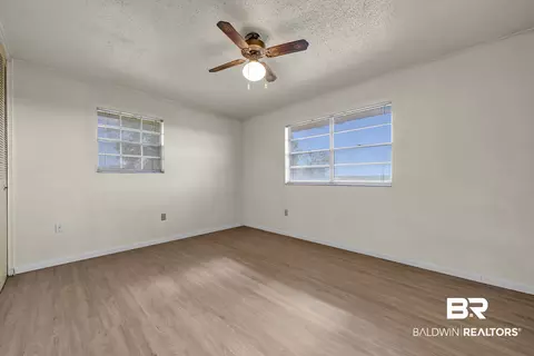 Bedroom - 15850 Boros Rd, Elberta, AL 36530 photo 1 of 5