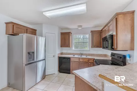 Kitchen - 4615 Green Forest Ct, Mobile, AL 36618 photo 1 of 1
