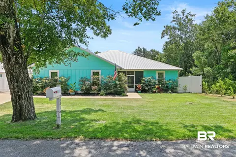 28816 Sampson Ave, Orange Beach, AL 36561