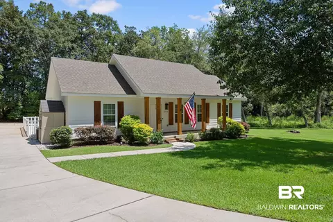 22713 Circle Dr, Robertsdale, AL 36567