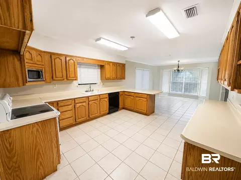 Kitchen - 105 Dewitt Loop, Daphne, AL 36526 photo 2 of 2