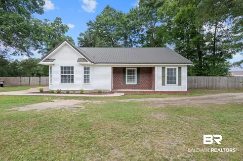 150 Dead Lake Rd, Creola, AL 36525