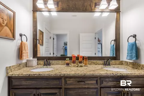 Bath - 11442 Elysian Cir, Daphne, AL 36526 photo 9 of 10